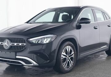 Mercedes-Benz GLA 180 14.320 km 34.990 &euro; Rheda-Wiedenbrück 33378