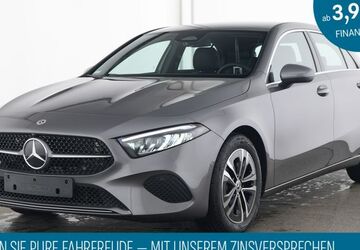 Mercedes-Benz A 200 4.200 km 29.985 &euro; Lemgo 32657