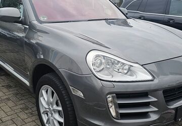 Porsche Cayenne 340.000 km 8.999 &euro; Bielefeld 33659