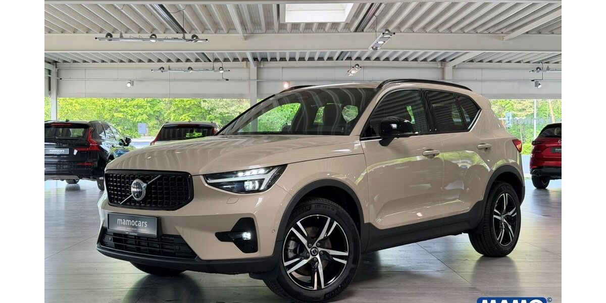Volvo XC40 12.532 km 34.980 &euro; Bielefeld 33647
