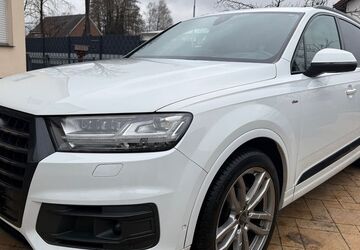 Audi Q7 162.853 km 27.950 &euro; Versmold 33775