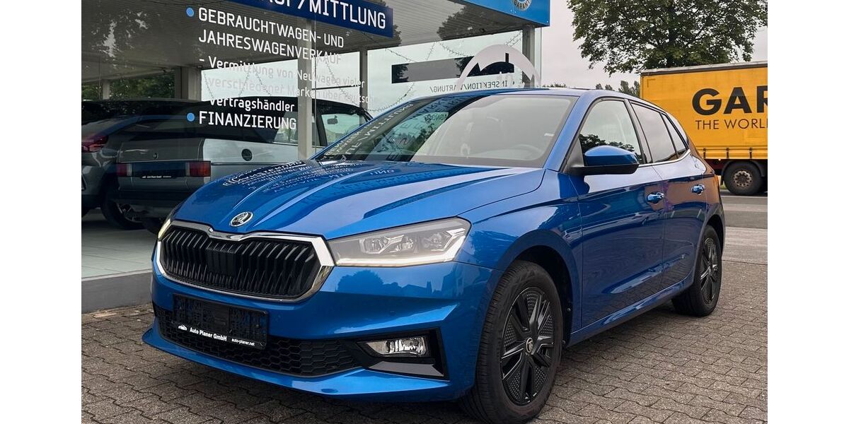 Skoda Fabia 16.200 km 18.640 &euro; Bielefeld 33649