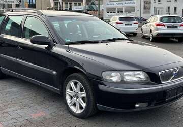 Volvo V70 325.000 km 1.200 &euro; Bielefeld 33609
