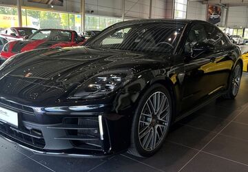 Porsche Panamera 36.110 km 128.800 &euro; Bielefeld 33719