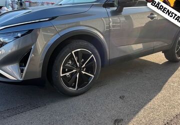 Nissan Qashqai 1.900 km 31.880 &euro; Lage 32791