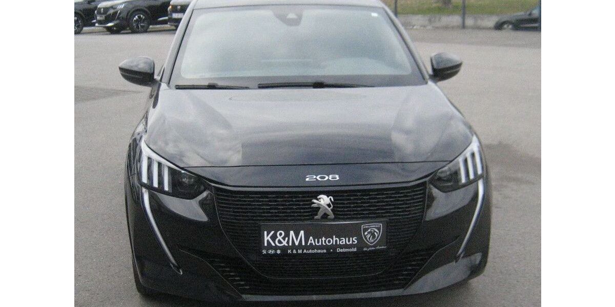 Peugeot 208 24.000 km 20.900 &euro; Detmold 32758