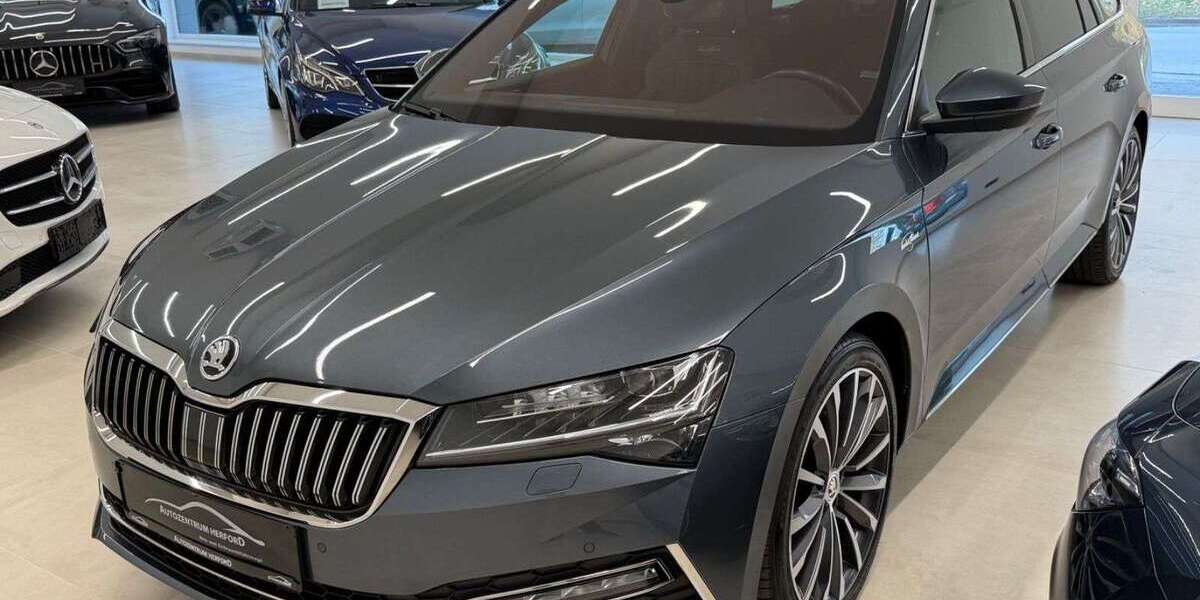 Skoda Superb 118.500 km 30.999 &euro; Herford 32051