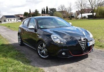Alfa Romeo Giulietta 109.500 km 8.490 &euro; Bünde 32257