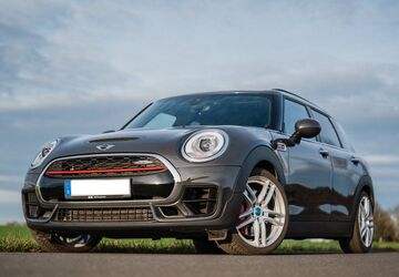 Mini John Cooper Works Clubman 128.820 km 17.400 &euro; Bielefeld 33729