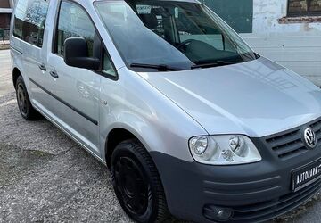VW Caddy 146.910 km 5.950 &euro; Bielefeld 33617