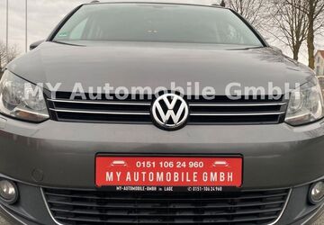 VW Touran 271.466 km 5.999 &euro; Lage 32791