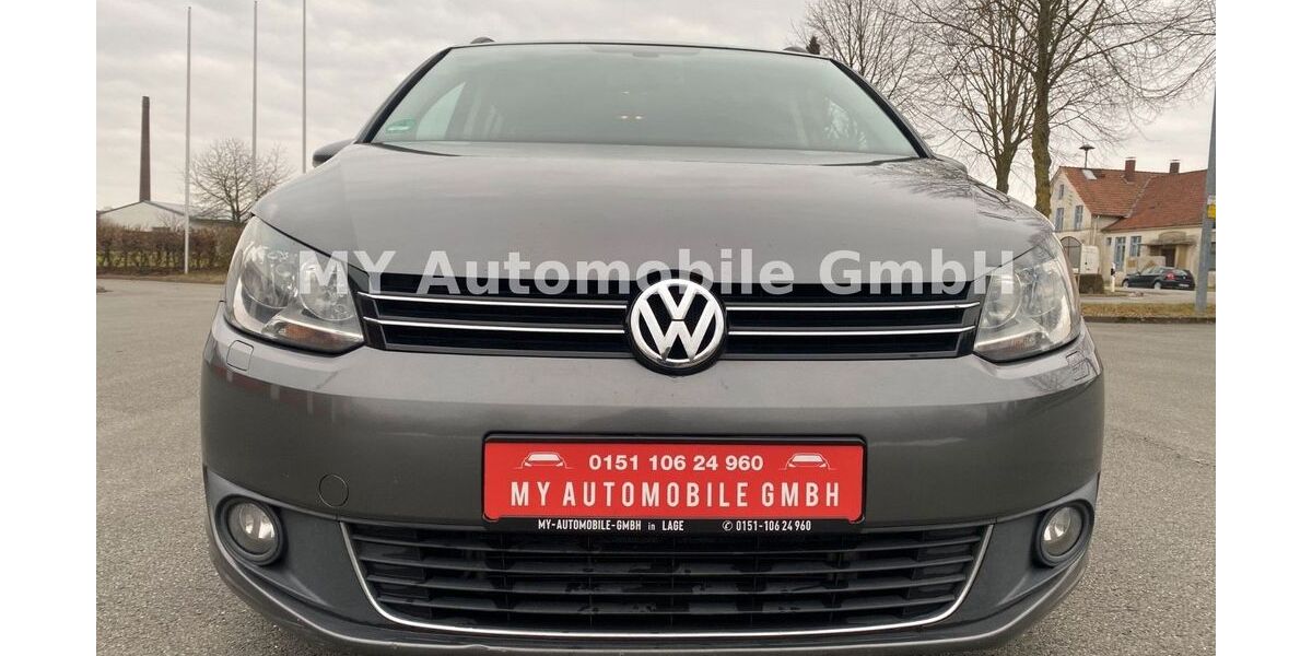 VW Touran 271.466 km 5.999 &euro; Lage 32791