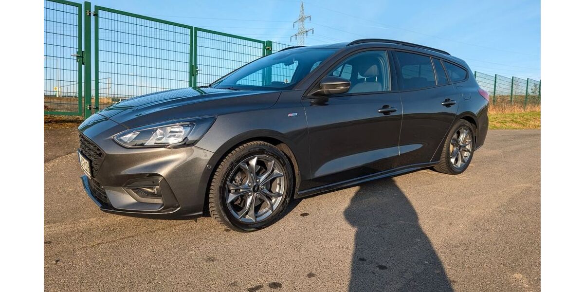 Ford Focus 78.000 km 17.900 &euro; Hövelhof 33161