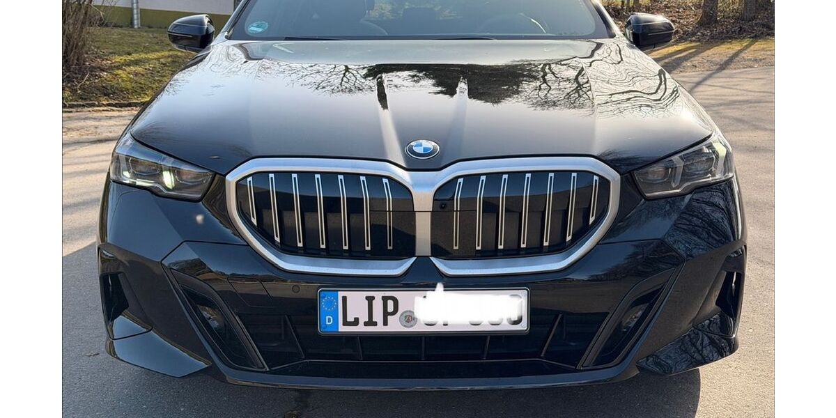 BMW 540 15.000 km 64.900 &euro; Bad Salzuflen 32107