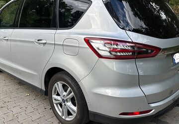 Ford S-Max 85.770 km 17.999 &euro; Gütersloh 33334