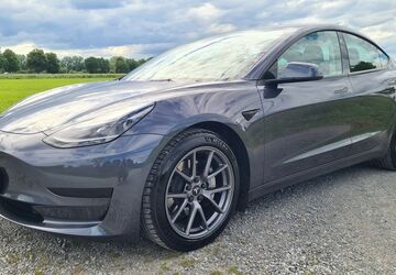 Tesla Model 3 29.900 km 29.998 &euro; Herzebrock- Clarholz 33442