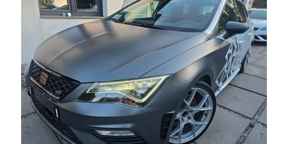 Seat Leon 49.118 km 24.300 &euro; Bielefeld 33609