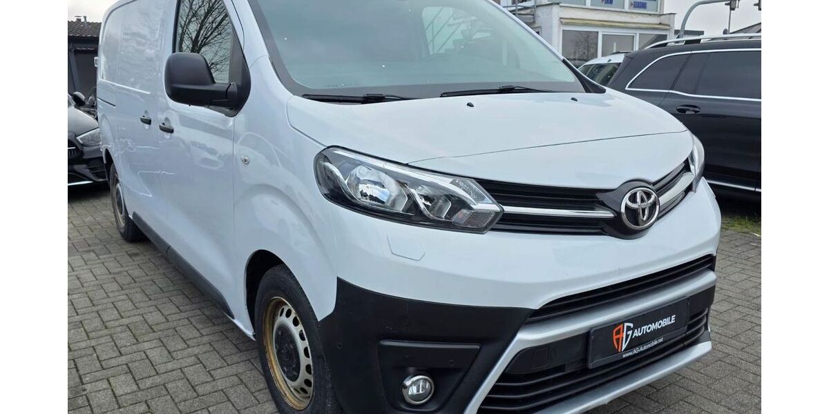 Toyota Proace (Verso) 123.000 km 14.999 &euro; Bielefeld 33659