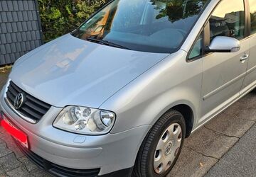 VW Touran 178.650 km 3.600 &euro; Gütersloh 33332
