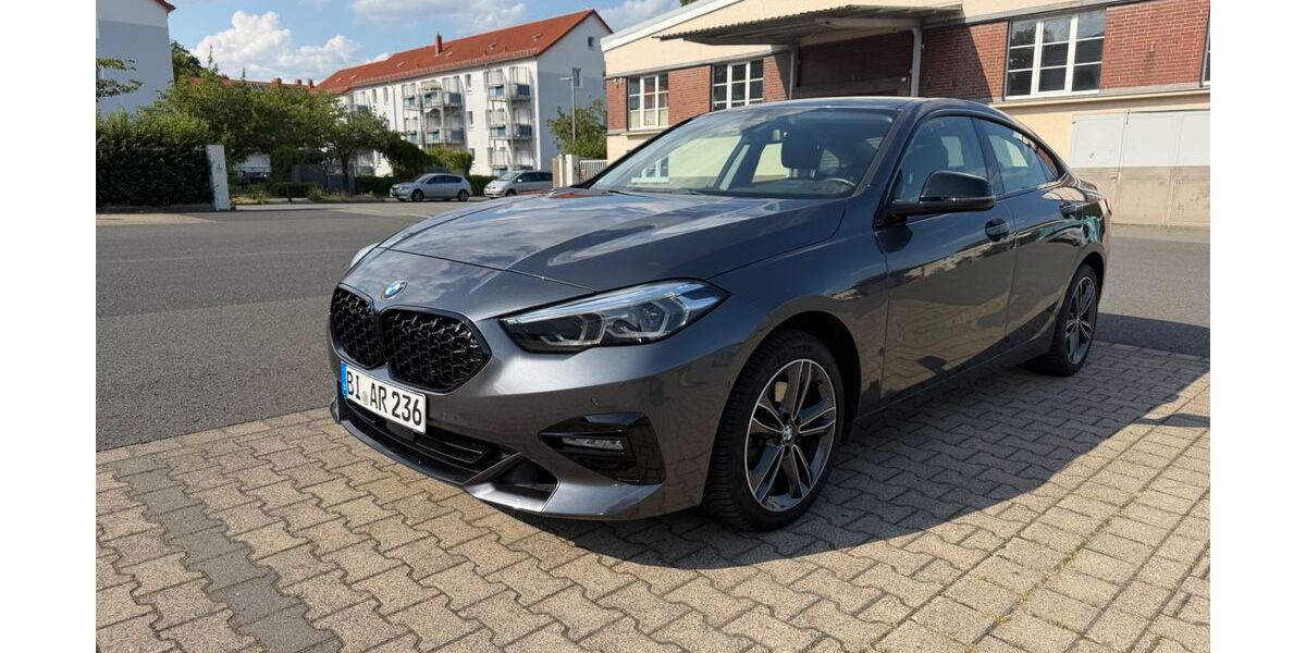 BMW 218 70.000 km 20.500 &euro; Bielefeld 33607