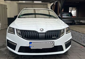 Skoda Octavia 183.000 km 14.900 &euro; Melle 49328