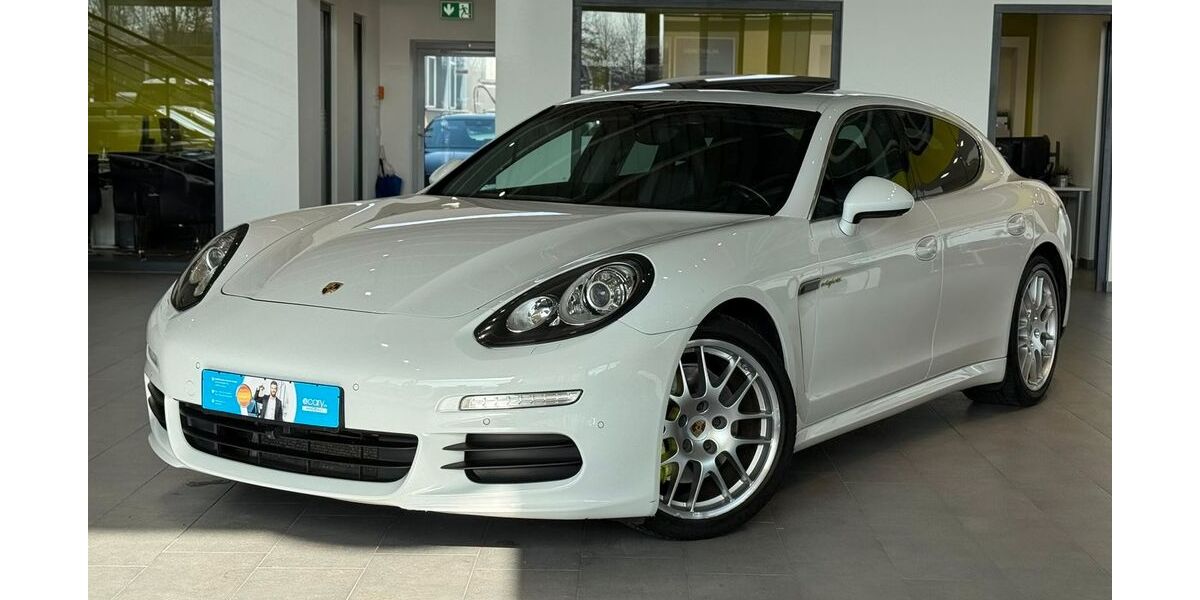 Porsche Panamera 163.208 km 34.995 &euro; Herford 32052