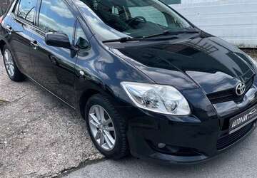 Toyota Auris 141.160 km 5.450 &euro; Bielefeld 33617