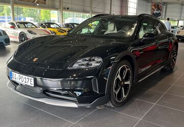 Porsche Taycan 16.000 km 99.800 &euro; Bielefeld 33719