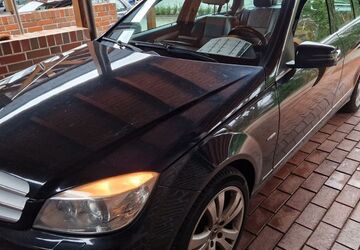 Mercedes-Benz C 250 234.000 km 4.950 &euro; Lage 32791