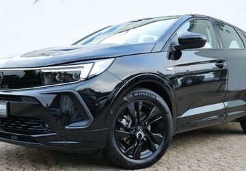 Opel Grandland (X) 30.924 km 23.490 &euro; Bielefeld 33647