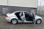 BMW 320 98.000 km 6.750 &euro; Gütersloh 33330