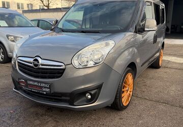 Opel Combo 101.800 km 12.990 &euro; Lage 32791