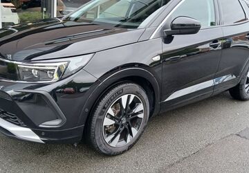 Opel Grandland (X) 23.900 km 24.990 &euro; Herford 32049