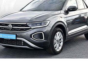 VW T-Roc 9.077 km 33.890 &euro; Bielefeld 33689