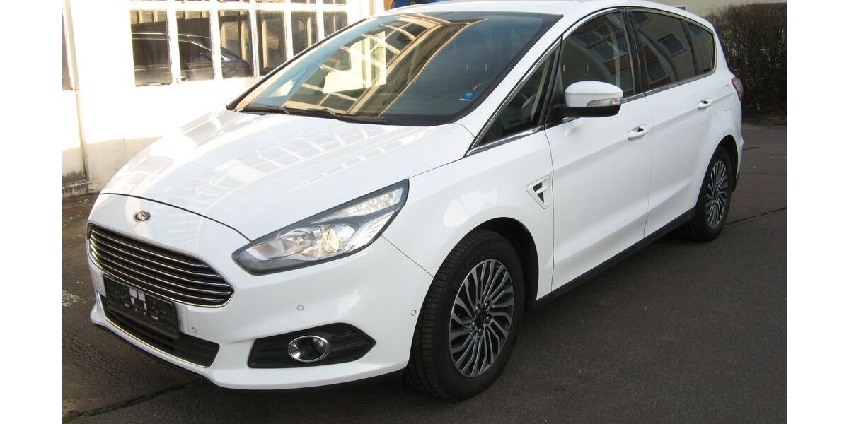 Ford S-Max 183.000 km 10.500 &euro; Bielefeld 33613