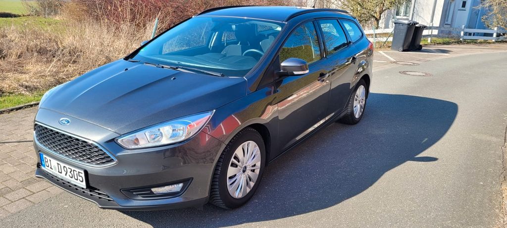 Ford Focus 120.000 km 7.100 &euro; Bielefeld 33739
