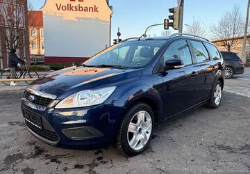 Ford Focus 156.000 km 3.790 &euro; Herford 32049