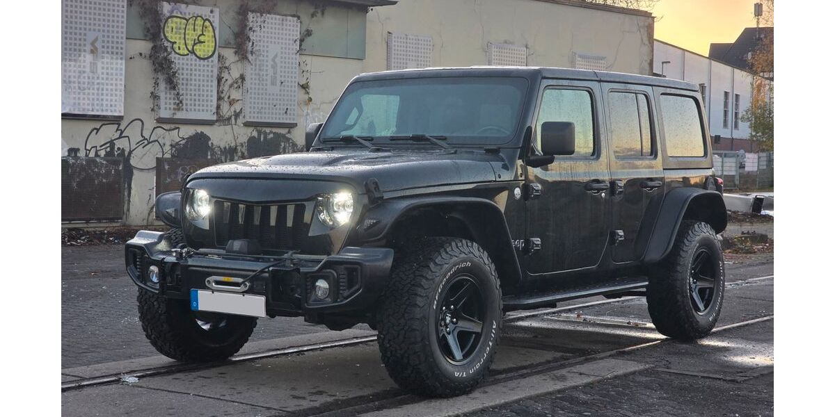 Jeep Wrangler 120.000 km 30.999 &euro; Bielefeld 33602