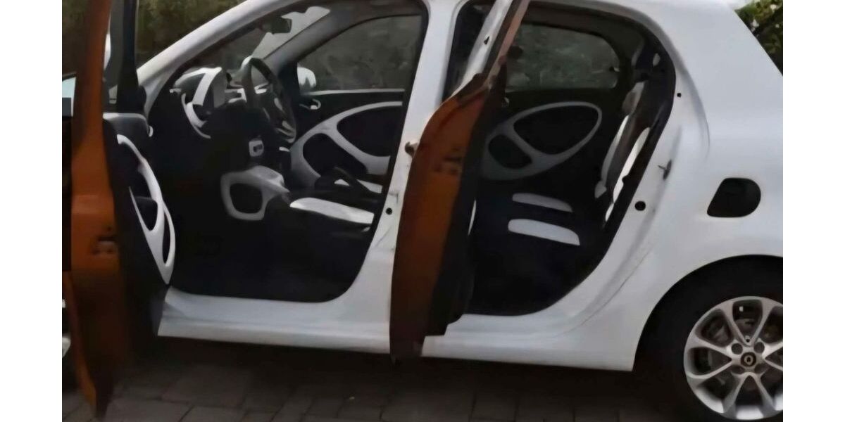 Smart ForFour 82.000 km 5.950 &euro; Bielefeld 33649