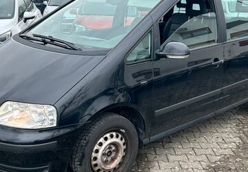 VW Sharan 264.504 km 2.799 &euro; Melle 49328
