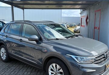 VW Tiguan 123.238 km 22.999 &euro; Enger 32130