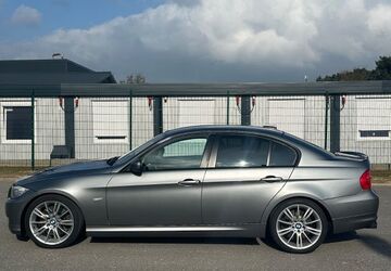 BMW 330 235.000 km 9.750 &euro; Augustdorf 32832