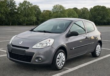 Renault Clio 149.000 km 2.790 &euro; Melle 49324