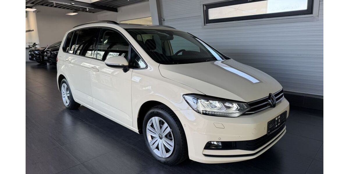 VW Touran 181.695 km 20.890 &euro; Bielefeld 33647