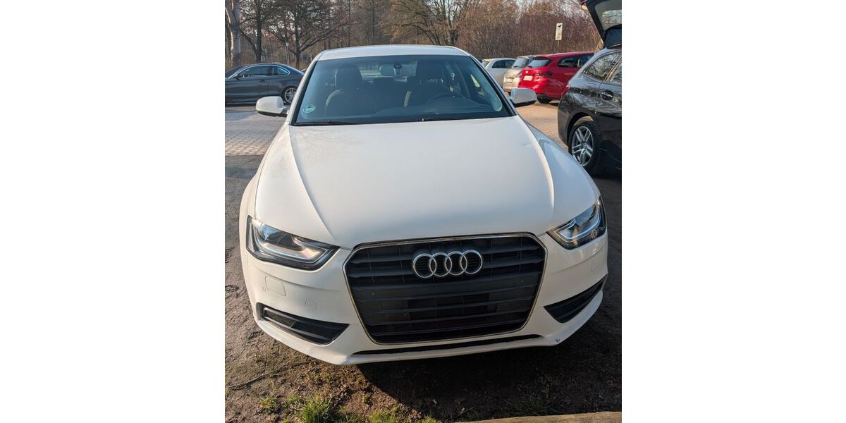 Audi A4 95.000 km 12.100 &euro; Bielefeld 33607