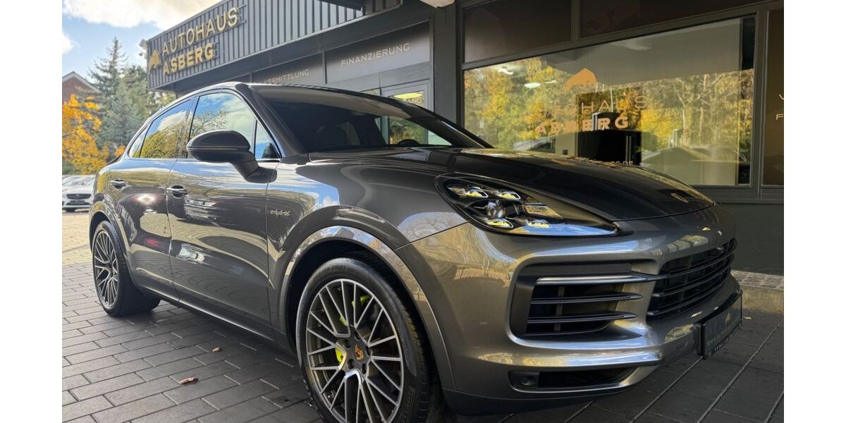 Porsche Cayenne 90.400 km 65.900 &euro; Bielefeld 33647