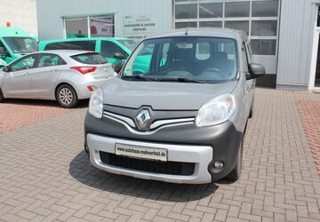 Renault Kangoo 228.534 km 7.490 &euro; Löhne 32584