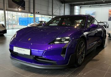 Porsche Taycan 2.741 km 188.800 &euro; Bielefeld 33719