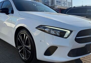 Mercedes-Benz A 200 61.329 km 23.999 &euro; Bielefeld 33659