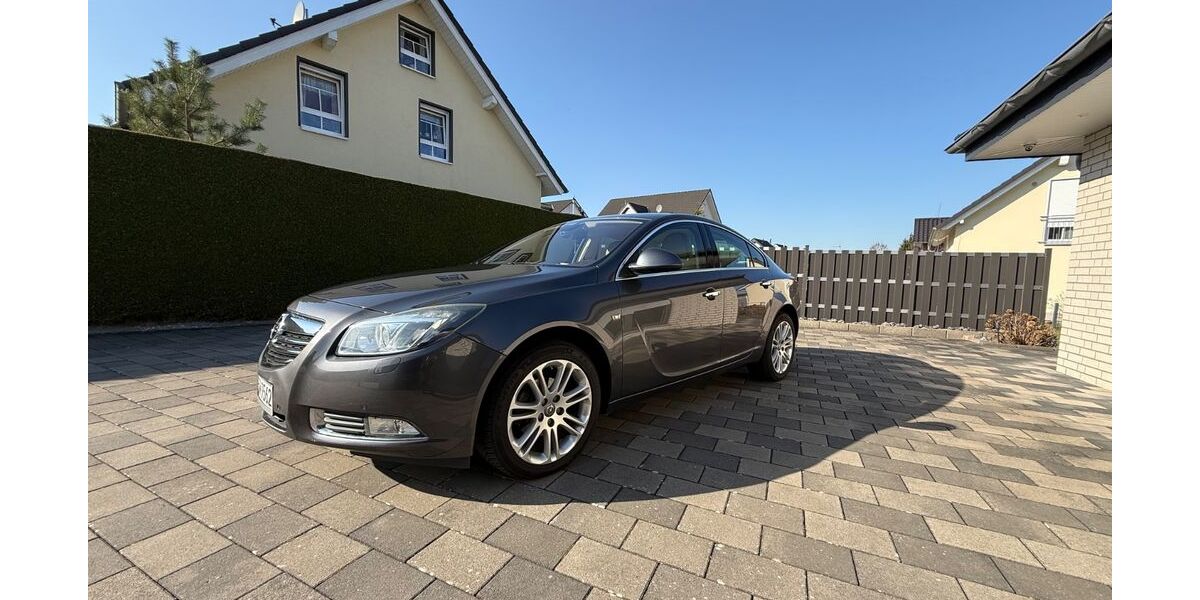Opel Insignia 235.610 km 5.949 &euro; Bielefeld 33699